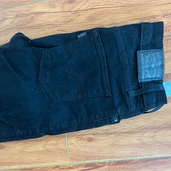 Jeans Levi’s - Picture 2 of 2